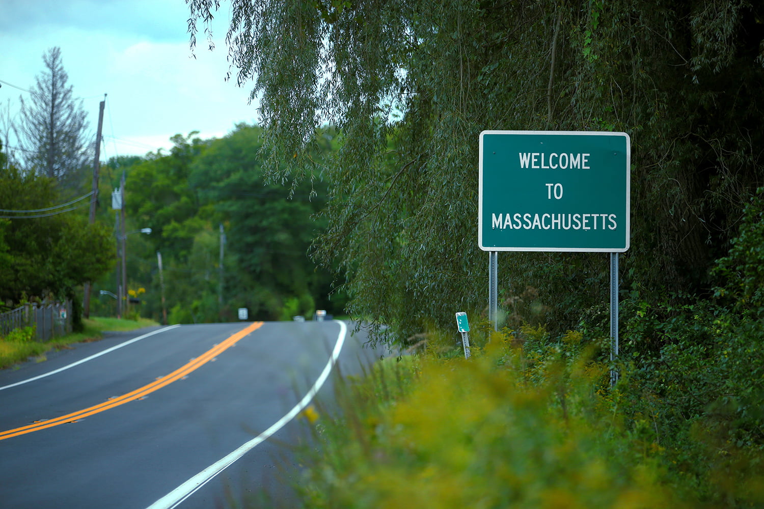 Welcome to Massachusetts sign